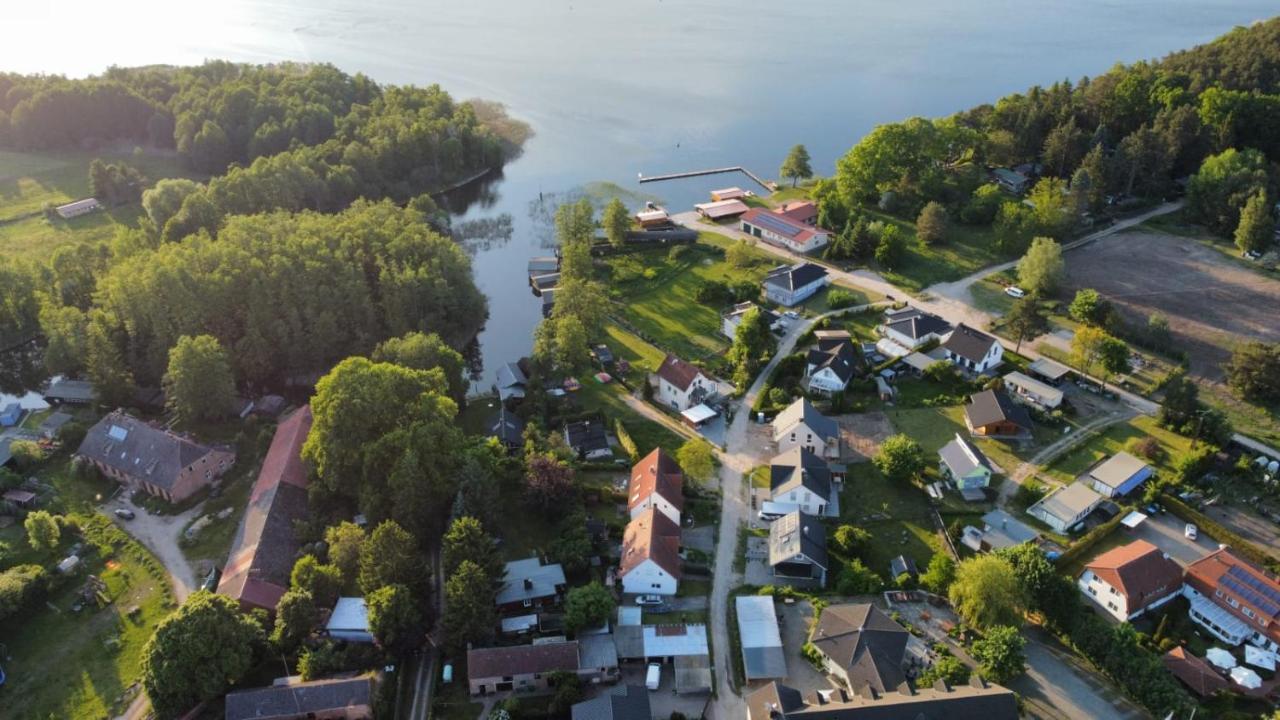 Zwei Seen Ferienhaus Canow Zewnętrze zdjęcie