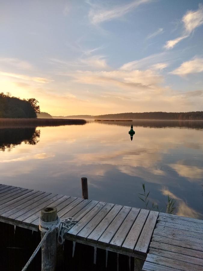 Zwei Seen Ferienhaus Canow Zewnętrze zdjęcie